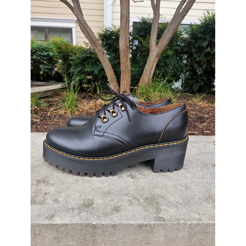 Dr. Martens Leona Lo Women 11 Black Leather Platform Oxford Lug Sole Goth Punk ~ - Picture 4 of 10